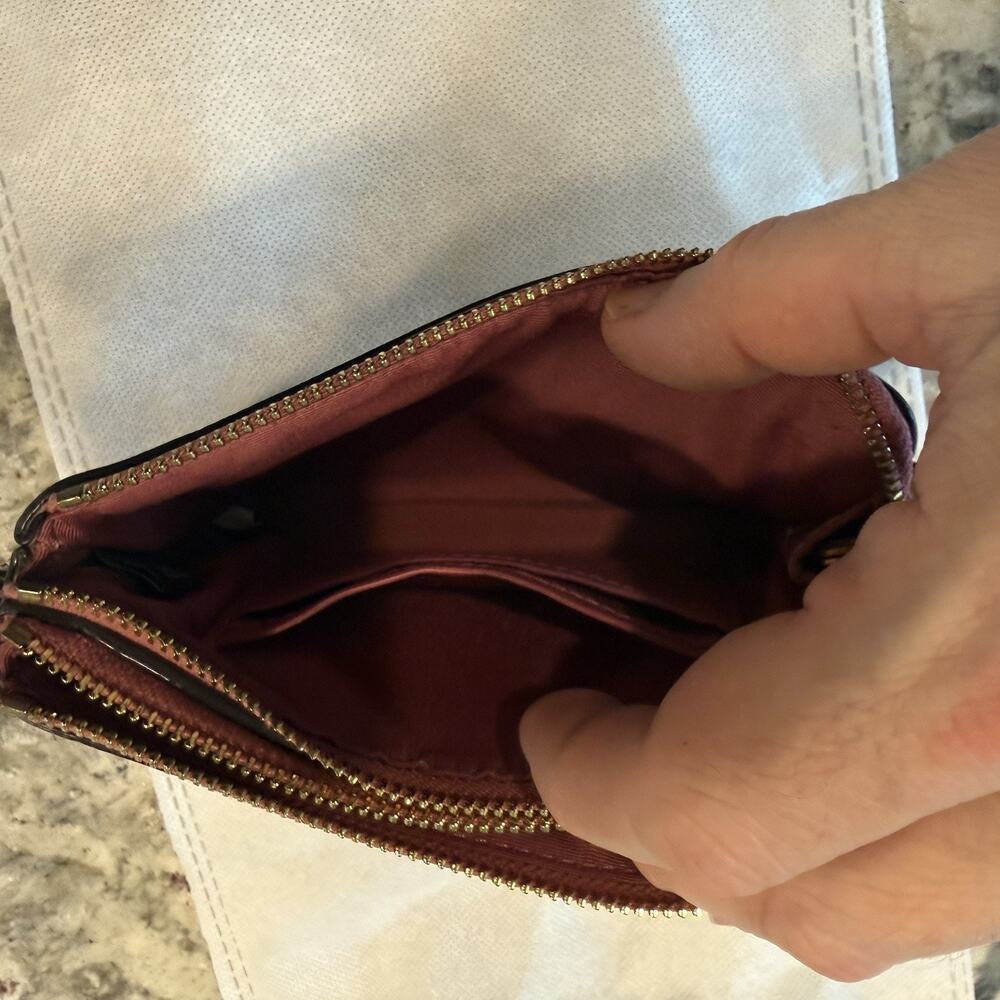 Coach Wallet. Authentic - Picture 3 of 6